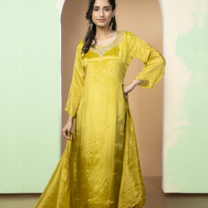 Hlo Silk Three Pieces Emby