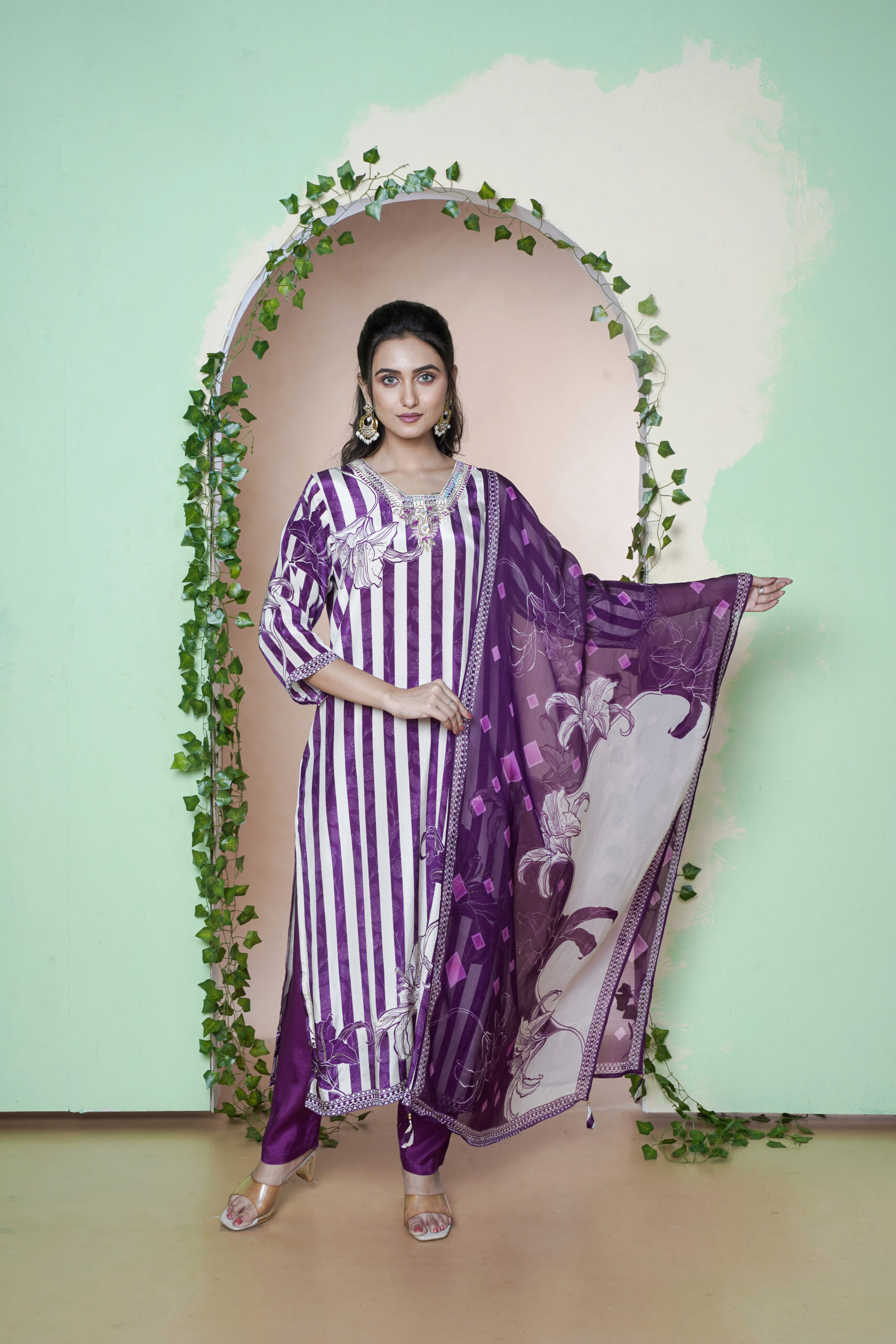 PURE CRAPE ORGANZA PCS THREE PCS HAND WORK